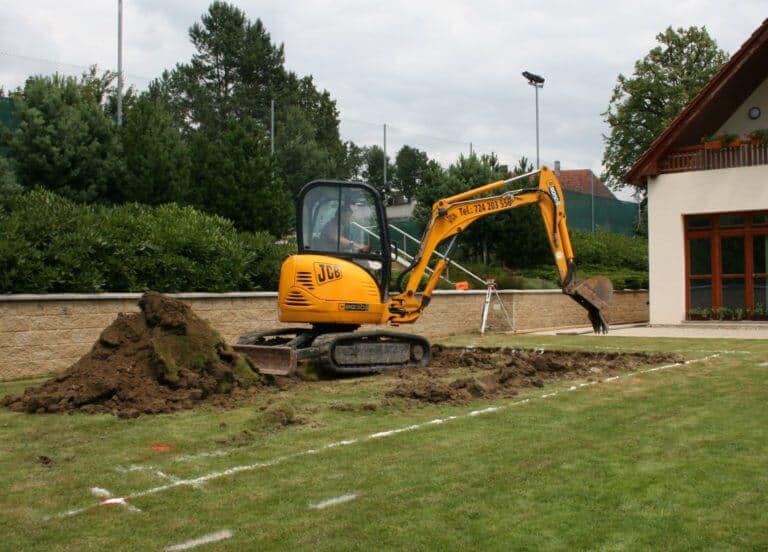 Compass pool construction – excavations