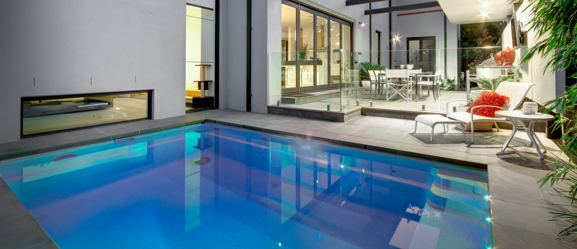 Plunge Courtyard Smart Pools