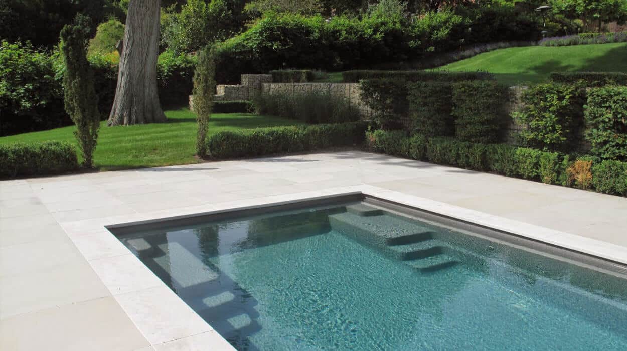 Compass Pools Specialist
