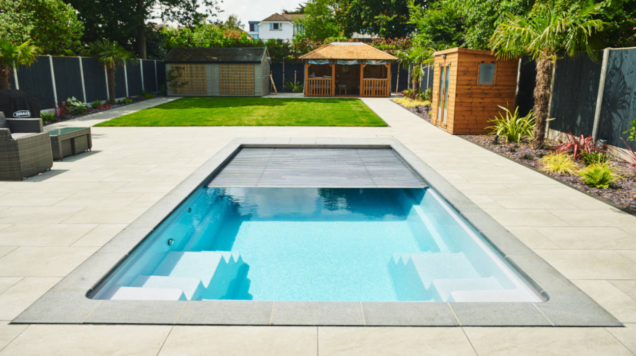 Dorset freshwater pool case study gallery image 8