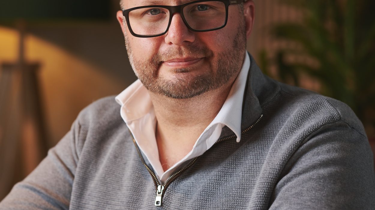 Alex Kemsley - Managing Director - Waterstream.