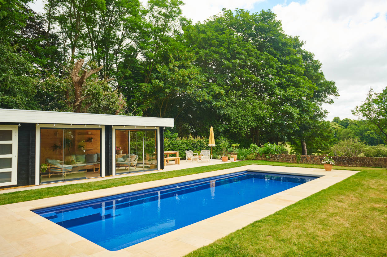 _XL Trainer 110 Nova One Piece Pool Installation Gallery Image 2